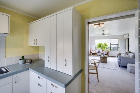 Photo of property in 1/802 Victoria Street, Parkvale, Hastings, 4122