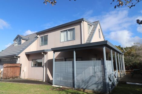 Photo of property in 1/4 Mickle Street, Te Atatu South, Auckland, 0610