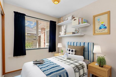 Photo of property in 13 Oldham Place, Darfield, 7510