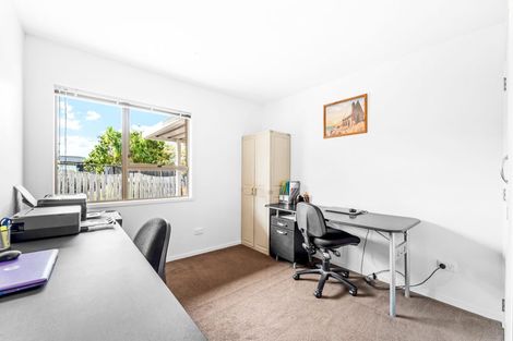 Photo of property in 19b Albatross Road, Red Beach, 0932