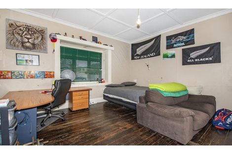 Photo of property in 8 Shortland Street, Regent, Whangarei, 0112