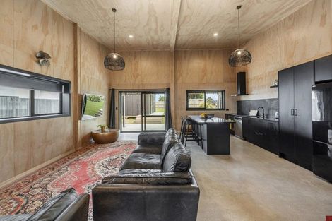 Photo of property in 24 Rangatira Drive, Mangakino, 3421