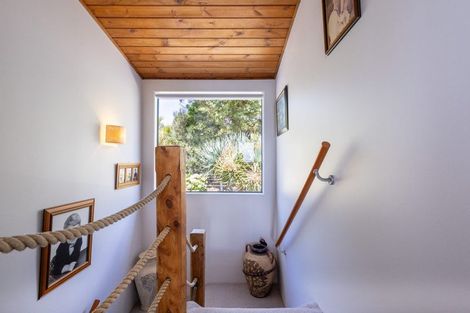 Photo of property in Signal Stn Road, Pouto, Te Kopuru, 0391