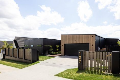 Photo of property in 127 Te Huia Drive, Flagstaff, Hamilton, 3210