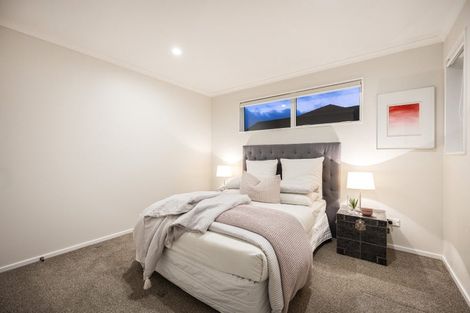 Photo of property in 21 Headland Drive, Long Bay, Auckland, 0630