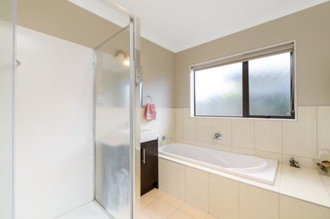 Photo of property in 9 Kereru Place, Pyes Pa, Tauranga, 3112