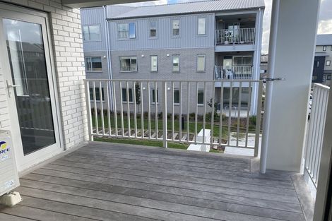 Photo of property in 104/28a Eileen Newey Place, Henderson, Auckland, 0612