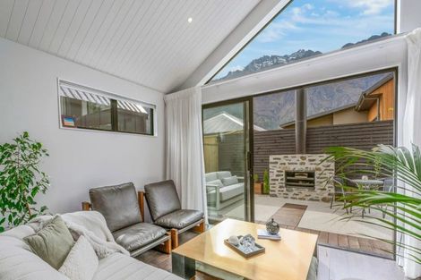 Photo of property in 3 Woolshed Road, Jacks Point, Queenstown, 9371