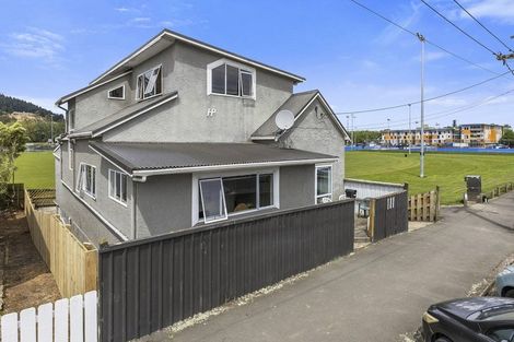 Photo of property in 111 Harbour Terrace, North Dunedin, Dunedin, 9016