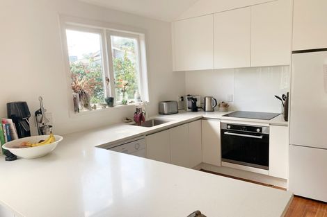 Photo of property in 97 Bassett Road, Remuera, Auckland, 1050