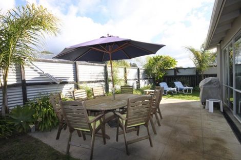 Photo of property in 54a Pauanui Beach Road, Pauanui, Hikuai, 3579