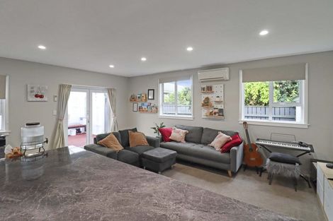 Photo of property in 1a Waldie Grove, Avalon, Lower Hutt, 5011