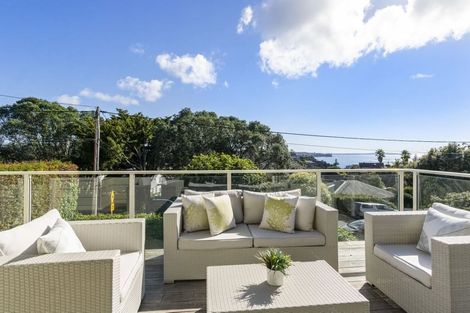 Photo of property in 1/13 Garadice Road, Rothesay Bay, Auckland, 0630