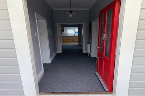 Photo of property in 11 Danube Street, Island Bay, Wellington, 6023