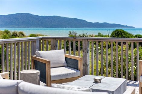 Photo of property in 249 Manly Street, Paraparaumu Beach, Paraparaumu, 5032