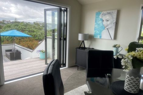 Photo of property in 1/46 Masterton Road, Rothesay Bay, Auckland, 0630