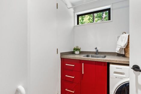 Photo of property in 2/143 Straven Road, Fendalton, Christchurch, 8014