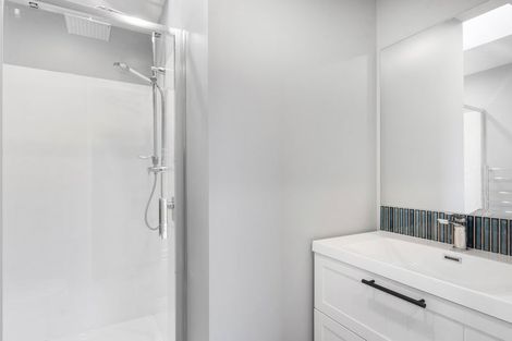 Photo of property in 16 Cadogan Street, Sydenham, Christchurch, 8023