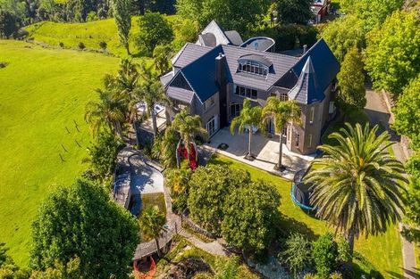 Photo of property in 15 Strathfield Lane, Whitford, Howick, 2571