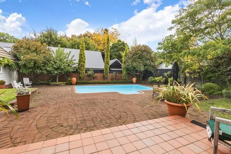 Photo of property in 305 Fergusson Drive, Heretaunga, Upper Hutt, 5018