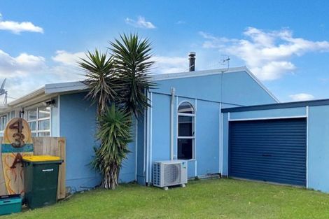 Photo of property in 43a Thomas Place, Foxton Beach, Foxton, 4815