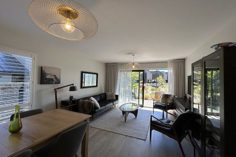 Photo of property in 27 Inder Street, Jacks Point, 9371