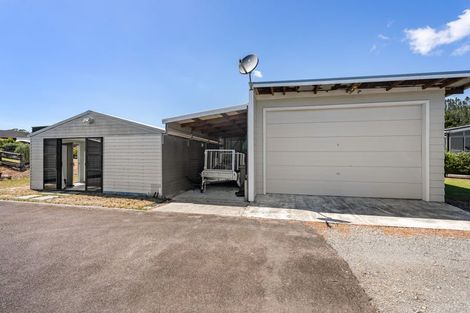 Photo of property in 292 Pipiwai Road, Ngararatunua, Whangarei, 0176