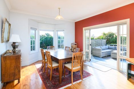 Photo of property in 32 Kent Avenue, Waitarere Beach, Levin, 5510