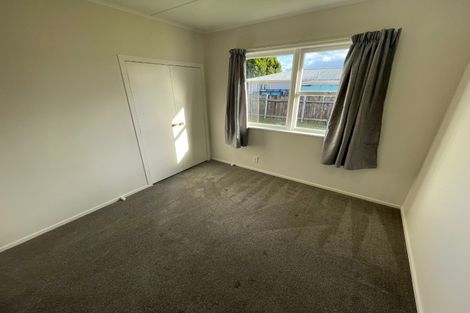 Photo of property in 12 Orion Street, Papakura, 2110
