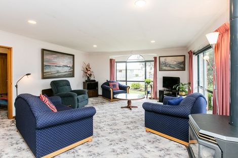 Photo of property in 134 College Road, Edgecumbe, 3120