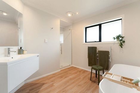 Photo of property in Matua Village, 124a Levers Road, Matua, Tauranga, 3110