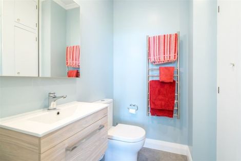 Photo of property in 34 Norfolk Street, Saint Clair, Dunedin, 9012