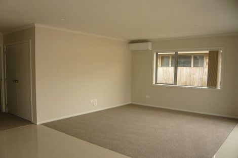 Photo of property in 2/17 Jones Crescent, Melville, Hamilton, 3206