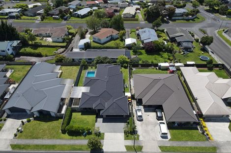 Photo of property in 8 Carlingford Rise, Dinsdale, Hamilton, 3204