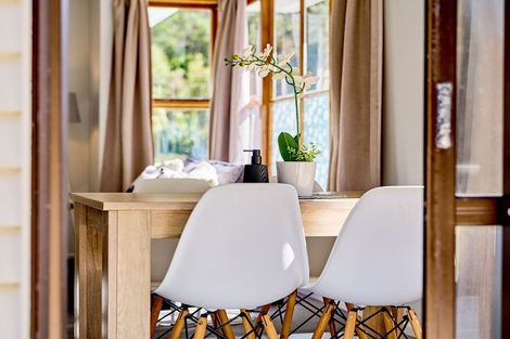 Photo of property in 198 Sievers Grove, Cannons Creek, Porirua, 5024