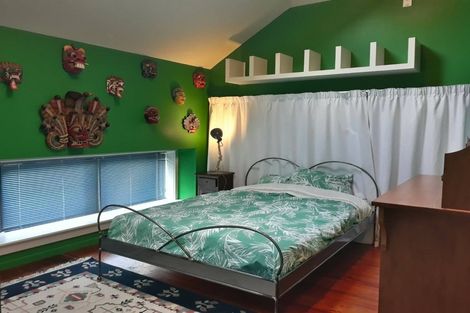 Photo of property in Courtenay Mews Apartments, 2/14 Alpha Street, Te Aro, Wellington, 6011