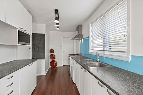 Photo of property in 66 Winters Road, Redwood, Christchurch, 8051