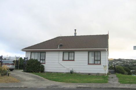 Photo of property in 18 Tortola Crescent, Grenada Village, Wellington, 6037