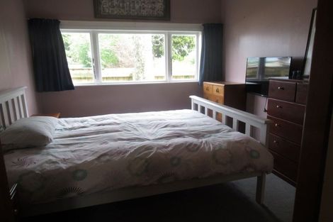 Photo of property in 61 Fergusson Street, Woodville, 4920