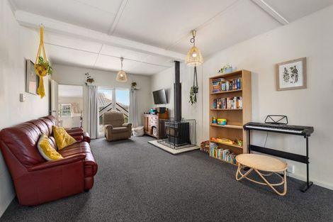 Photo of property in 4 Seabury Avenue, Foxton Beach, Foxton, 4815