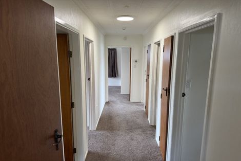 Photo of property in 48 Fulford Street, New Plymouth, 4310