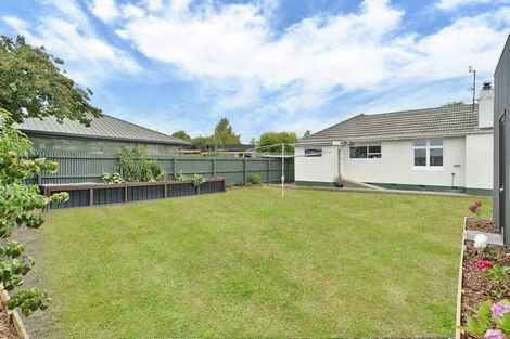 Photo of property in 150 West Belt, Rangiora, 7400
