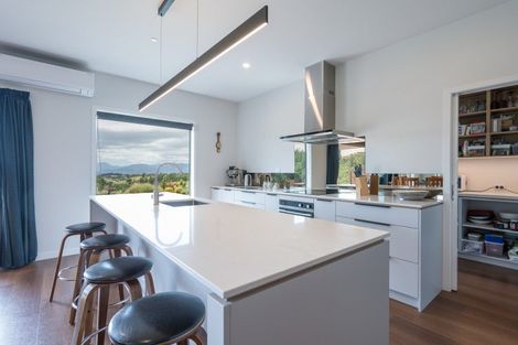 Photo of property in 32 Mahoe Close, Upper Moutere, 7173