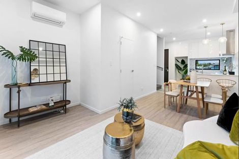Photo of property in 17e Tabitha Crescent, Henderson, Auckland, 0612