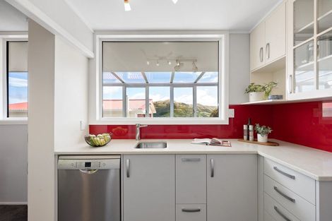 Photo of property in 8 Salem Court, Churton Park, Wellington, 6037