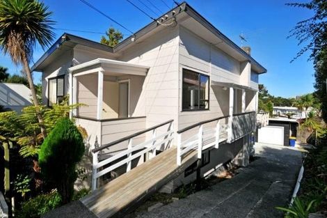 Photo of property in 1/78 Seaview Road, Castor Bay, Auckland, 0620