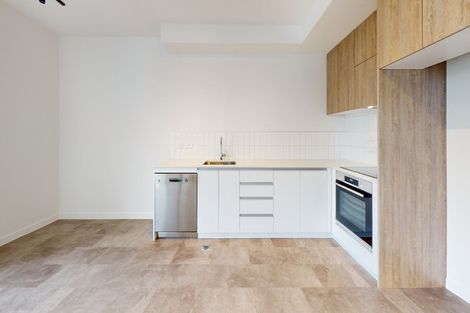 Photo of property in 4/67 Tiketike Way, Brooklyn, Wellington, 6021