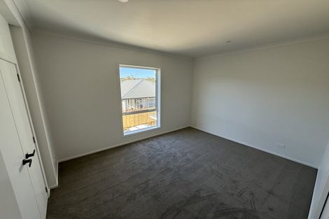 Photo of property in 5 Richard Street, Titahi Bay, Porirua, 5022