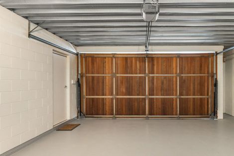 Photo of property in 1 Overdale Drive, Cashmere, Christchurch, 8022