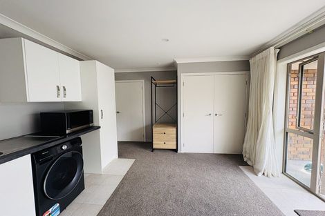 Photo of property in 21 Liberty Grove, Kelvin Grove, Palmerston North, 4414
